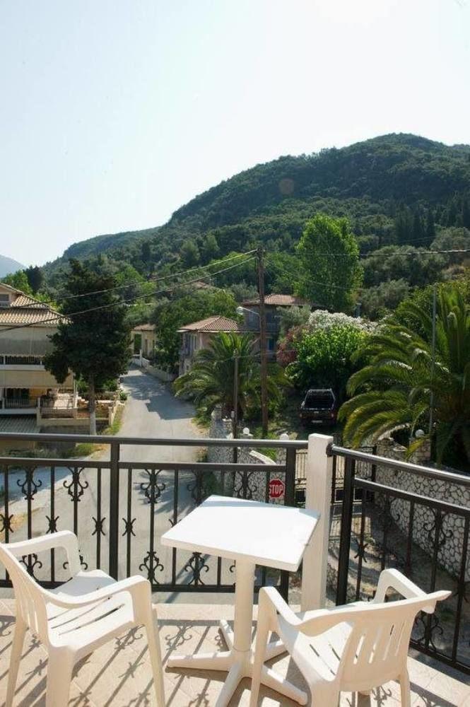 Geroulis Stefanos Studios Vasiliki  Exterior photo